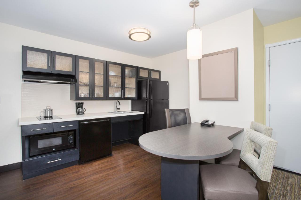Candlewood Suites Pueblo By Ihg Dış mekan fotoğraf